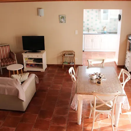 Nyaraló Les De Genas